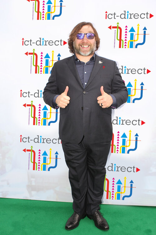 1200px-Jack_Black_(25446352520).jpg