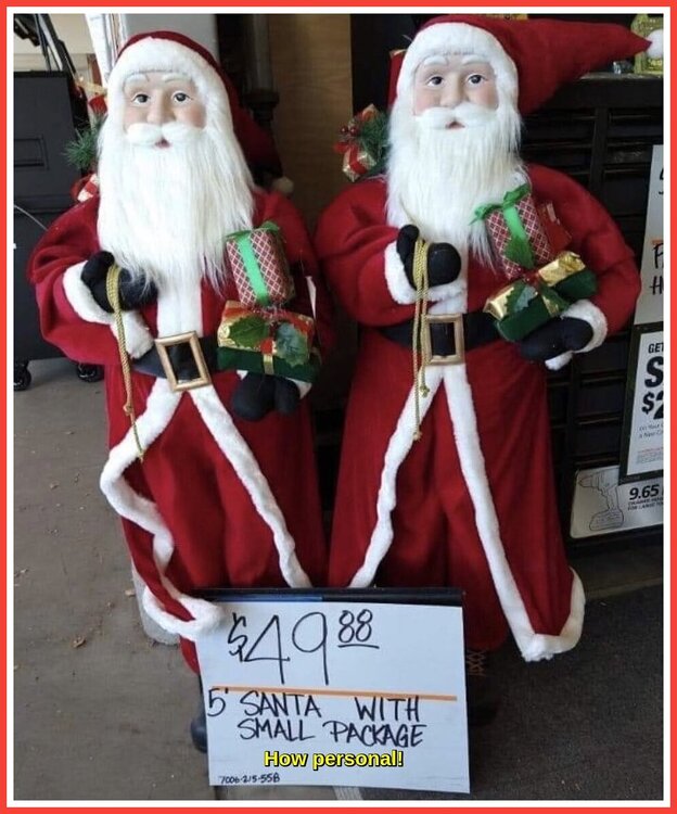 5' Santas.jpeg