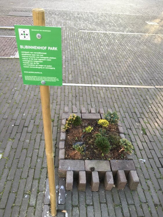 Bijbinnenhof Park, Netherlands.jpg