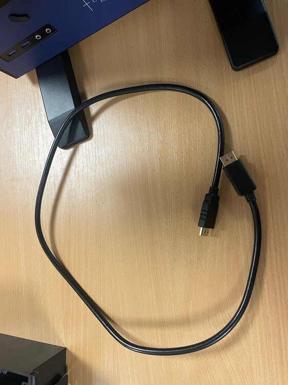DP_to_HDMI_Cable.jpg