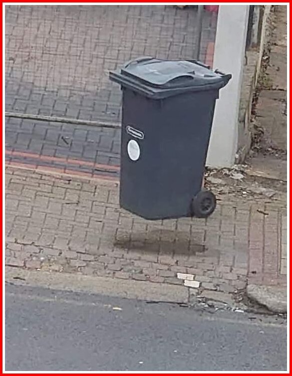 Floating Wheelie Bin.jpg