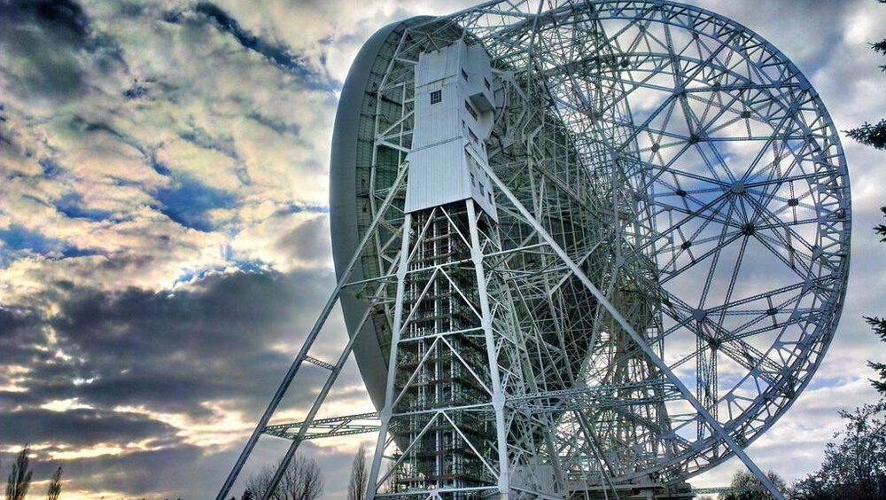 Jodrell Bank 2.jpg