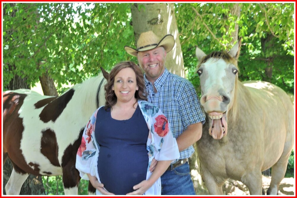 Maternity Photo Shoot 2.jpg