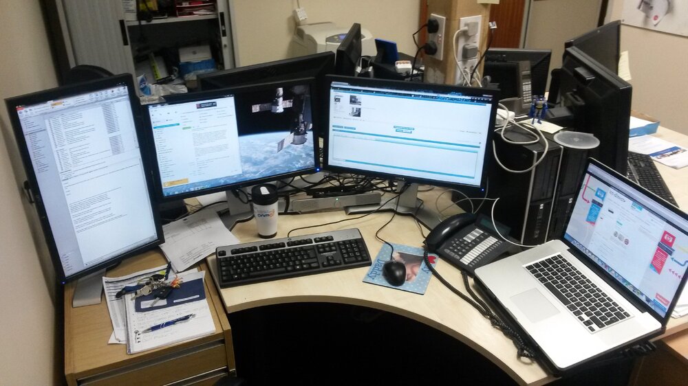 New Desk.jpg