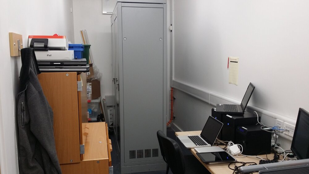 Office1.jpg