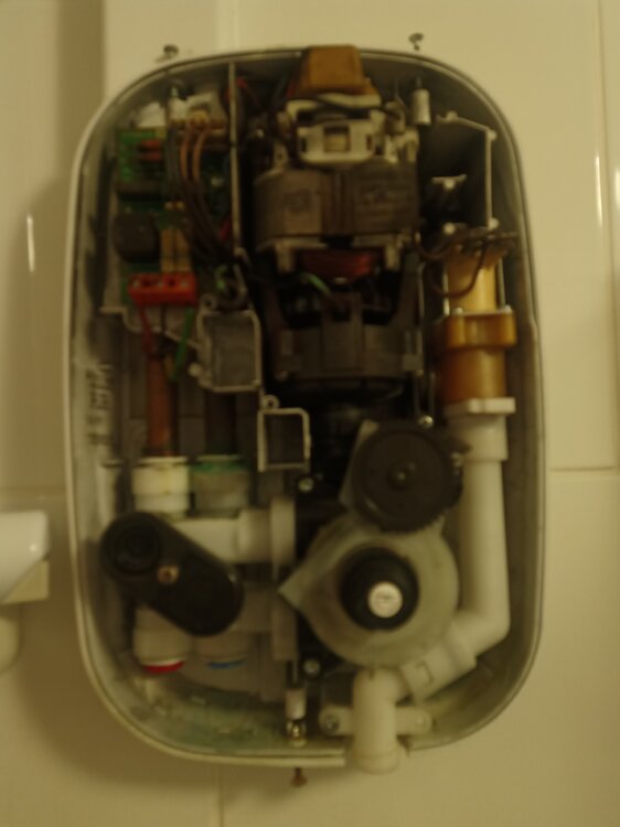 Shower.jpg
