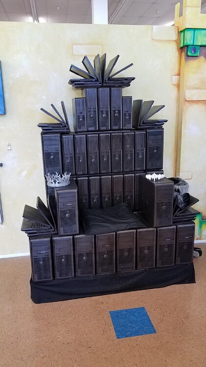 Throne.jpg