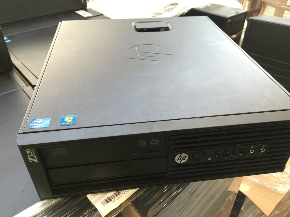Z220.jpg