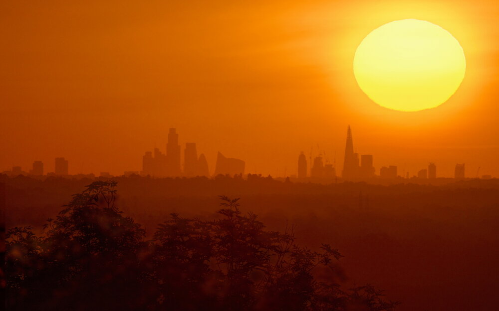 Z72_2668_sunrise_blended.jpg