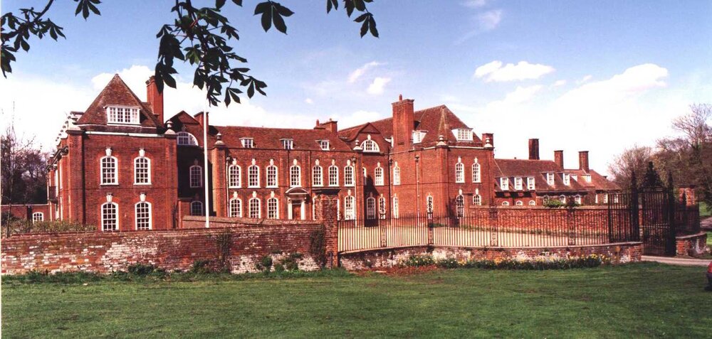 building2.jpg