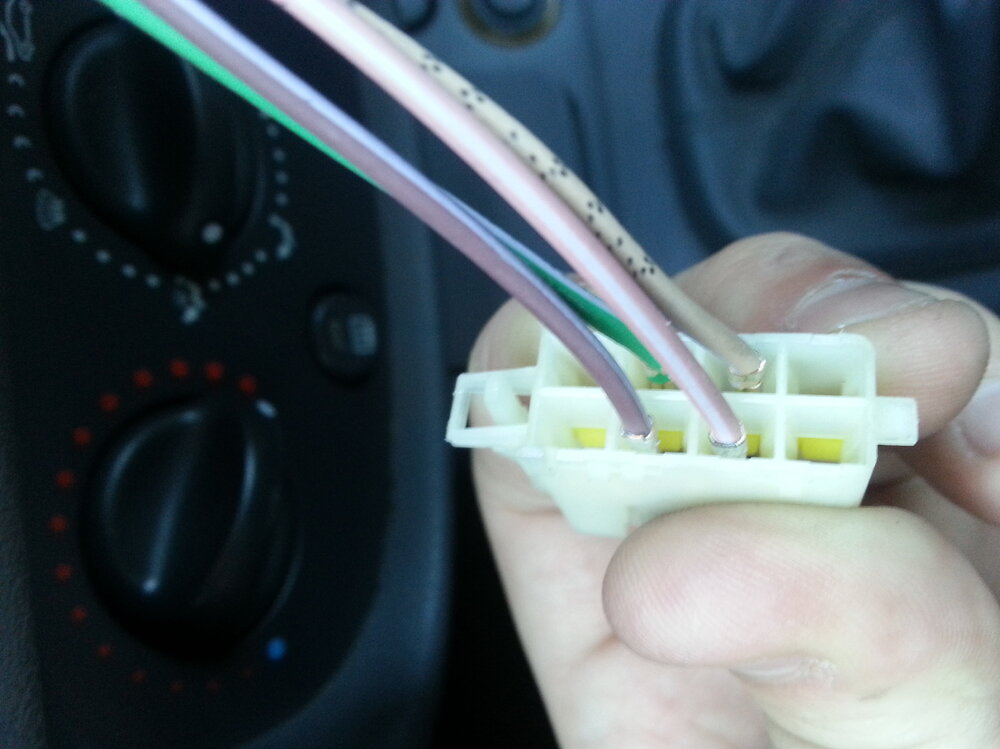 car audio1.jpg