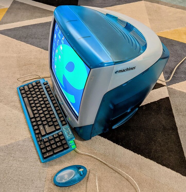 emachines eone.JPG