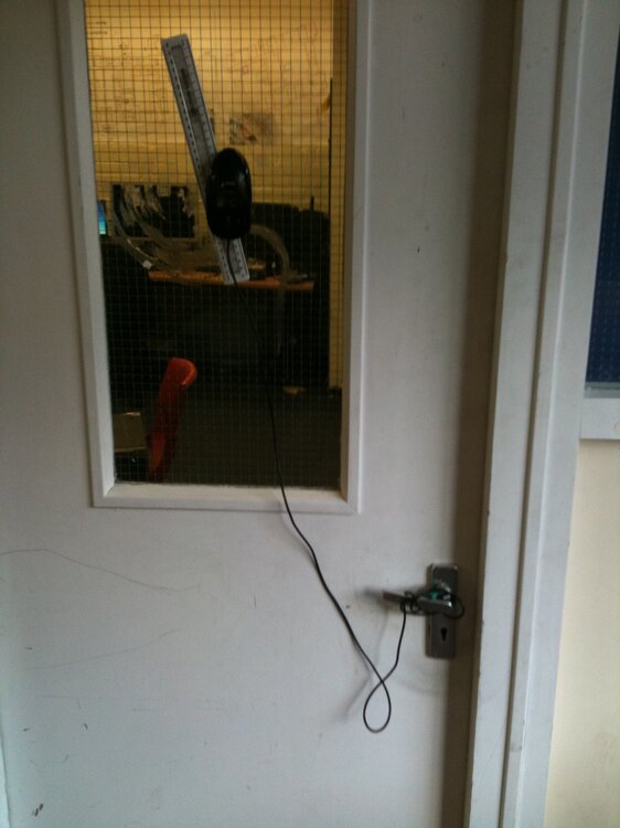 office door mouse 1.JPG