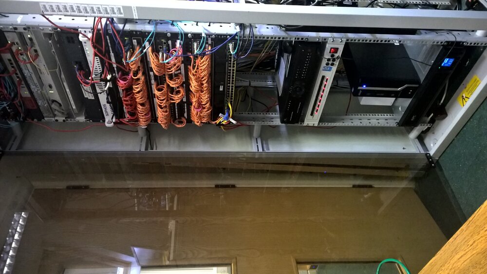 servers.jpg