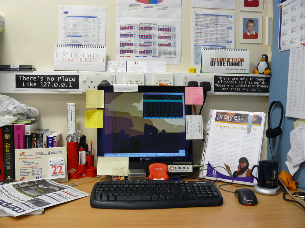 webman-desk_2009-01-22.jpg